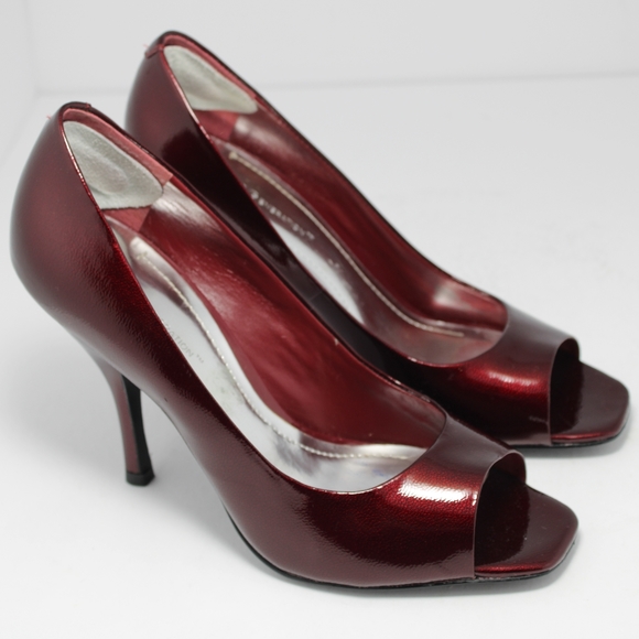 BCBG Women Shoes Heels Size 8.5 Red
